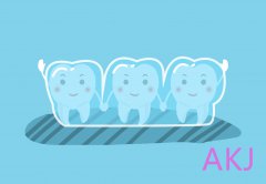 孩子牙齿不齐，到底要几岁矫正？